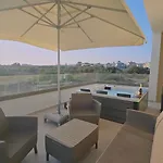 Oasis Luxury *