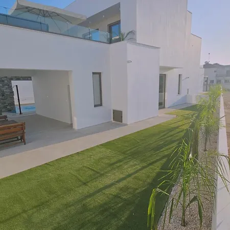 Вилла Oasis Luxury Айя-Напа