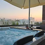 Oasis Luxury Villa Ayia Napa