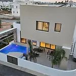 Villa Oasis Luxury Ayia Napa
