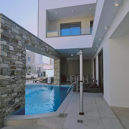 Oasis Luxury Villa