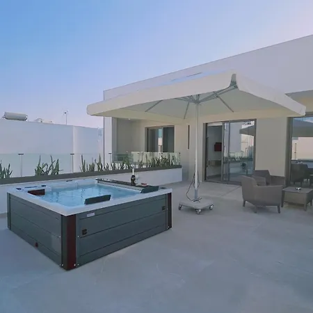Villa Oasis Luxury Ayía Nápa