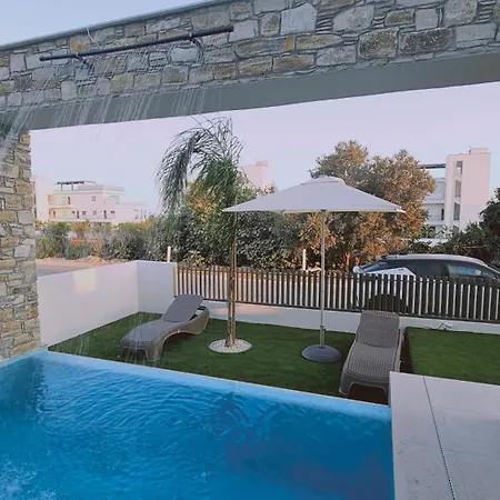 Oasis Luxury Villa