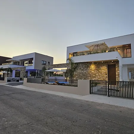 Oasis Luxury Villa Agia Napa