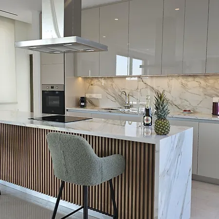 Oasis Luxury *