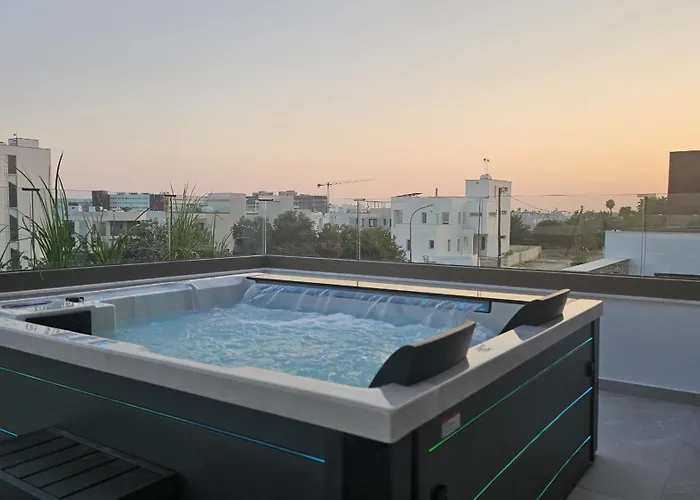 Oasis Luxury * Ajía Nápa