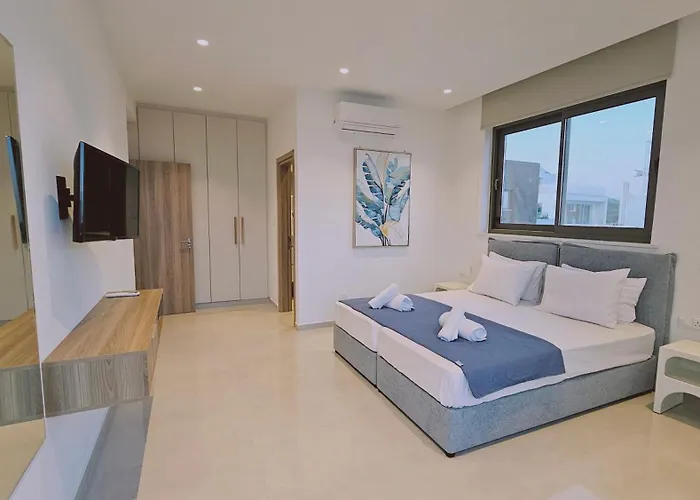 Oasis Luxury * Ajía Nápa